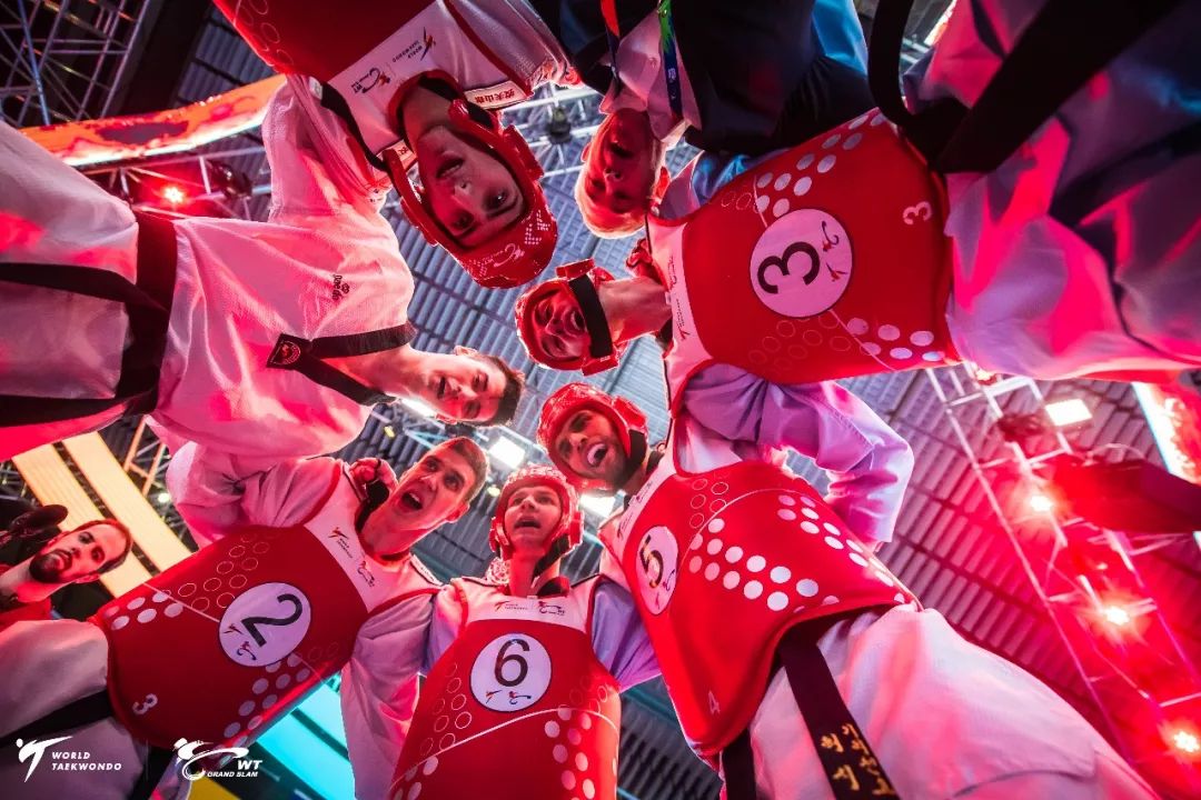 九游娱乐-风云突变!亚特兰大老鹰赛前临场应变;德甲版图或重绘;悬念犹存;临场指挥获称赞(体坛风云突变)