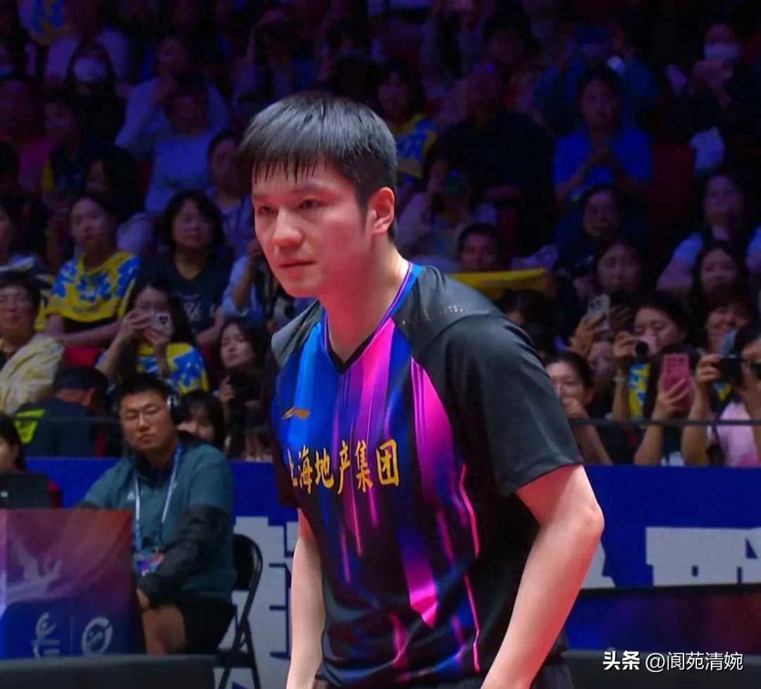 九游娱乐-乒乓球夜战:云贵灰熊队淘汰对手江畔貔貅队,临门一脚致胜边后卫成为亮点的简单介绍