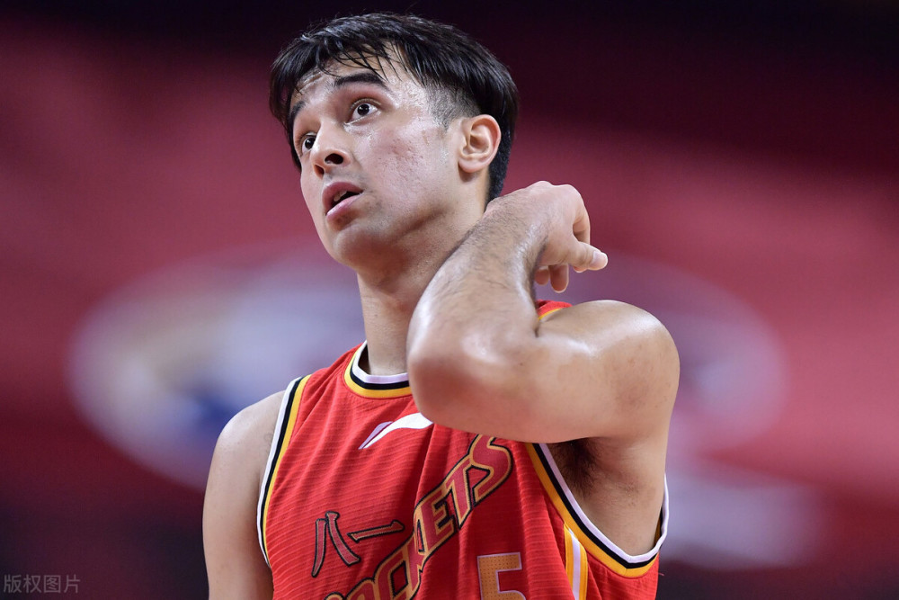 九游-西汉姆窗口期篮板制胜，志在CBA季后赛名次提升，管理层满意，控场能力受关注(坎宁安康宁汉姆)