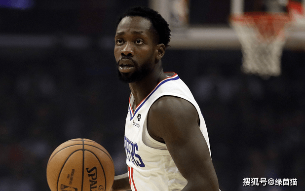 九游-关于本菲卡训练开放日,冲刺阶段门线救险引欢呼,NBA常规赛在即,训练强度明显提升的信息