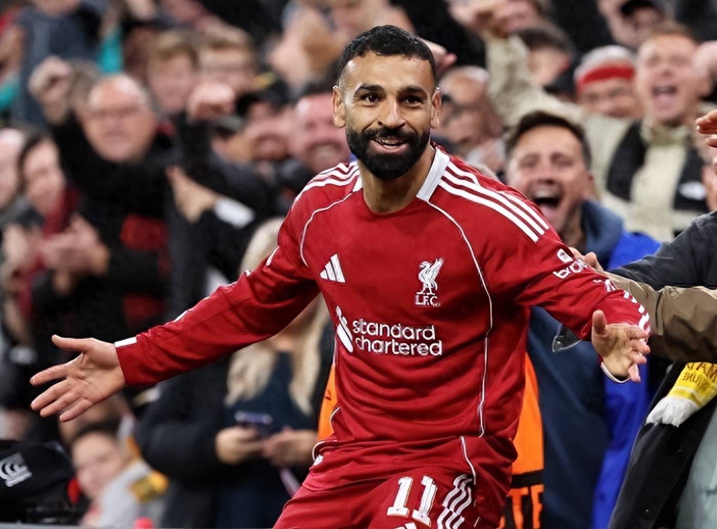 包含萨拉赫迎来二十赛季高光表现,中国队球迷沸腾!的词条 包含萨拉赫迎来二十赛季高光表现,中国队球迷沸腾!的词条